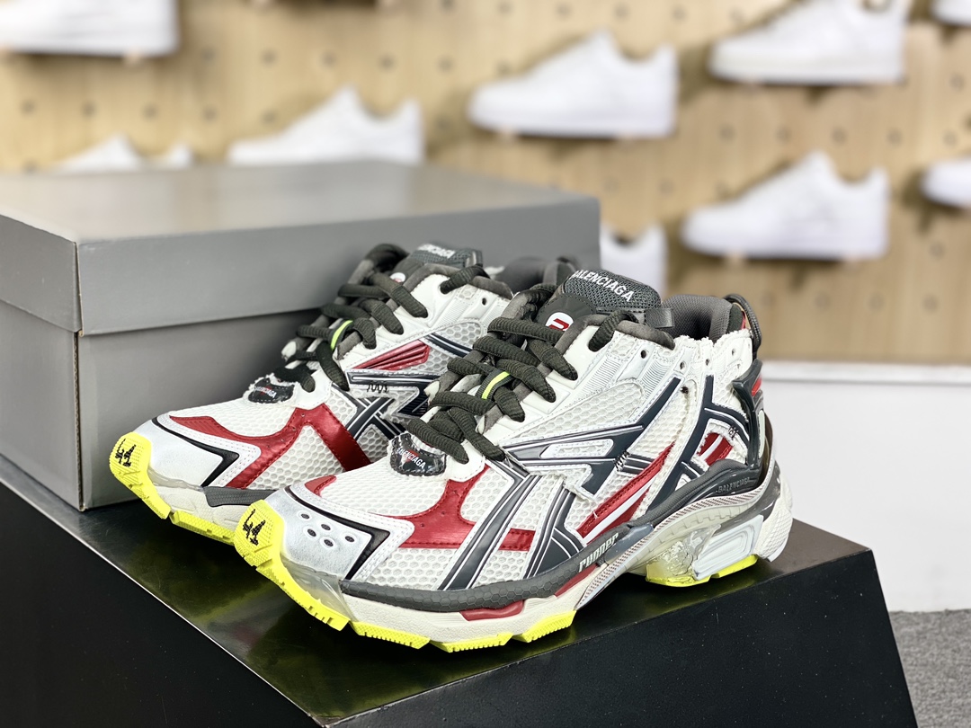 480 巴黎世家BALENCIAGA Runner Sneaker”White/Dark Grey/Red”慢跑慢跑鞋“解构破坏白深灰红黄”677403 W3RB6 9167