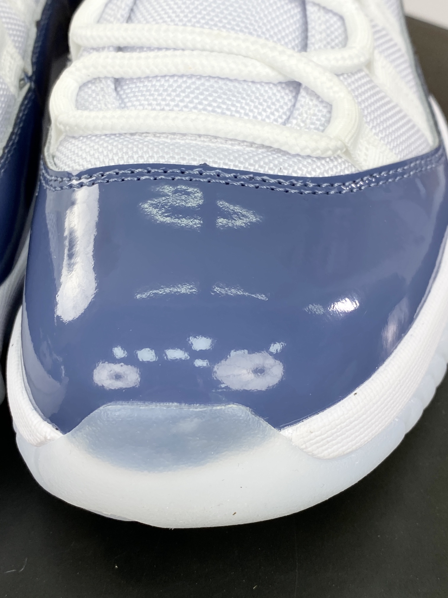 340 Nike Air Jordan 11 Retro Low”Diffused Blue”AJ11代迈克尔·乔丹低帮篮球鞋“漆皮漫射蓝白”FV5104-104