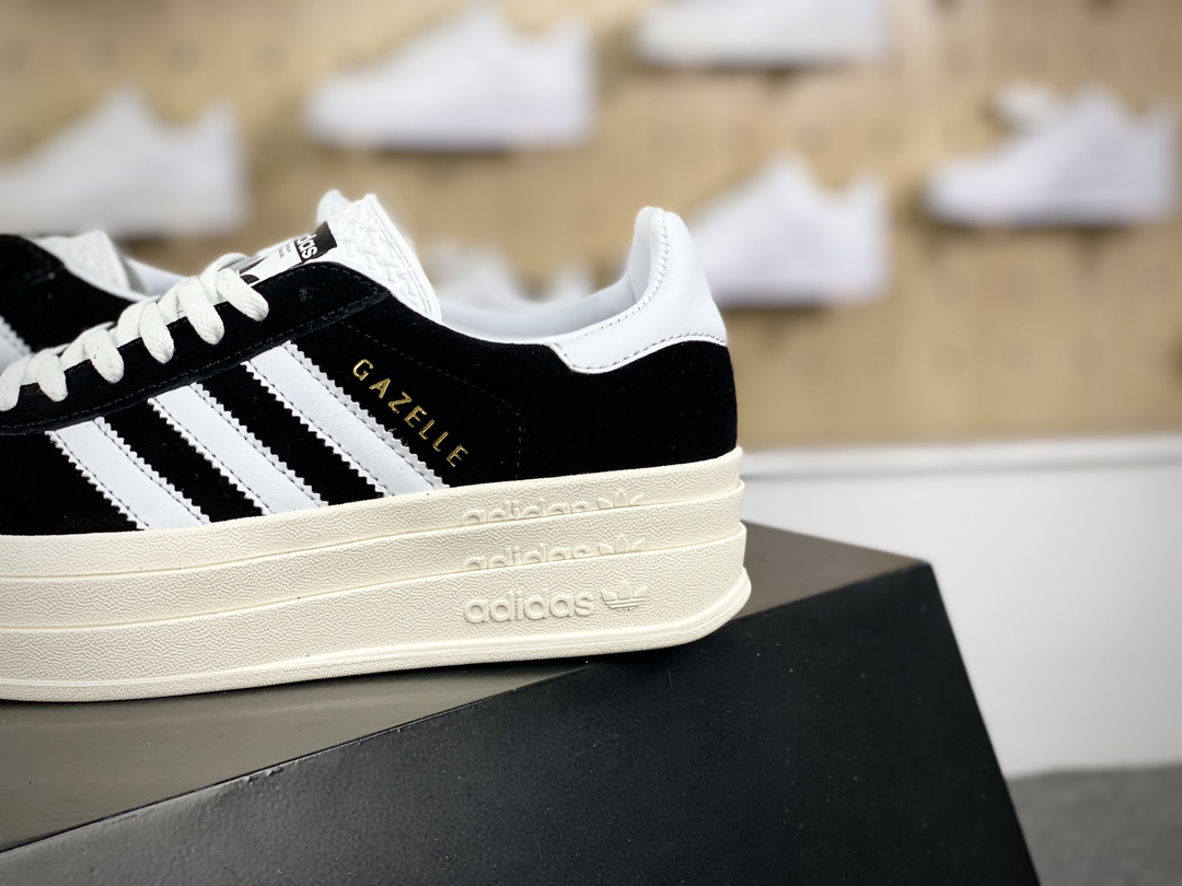 180 阿迪达斯Adidas Originals Gazelle Bold W 羚羊松糕系列板鞋“翻毛黑白”HQ6912