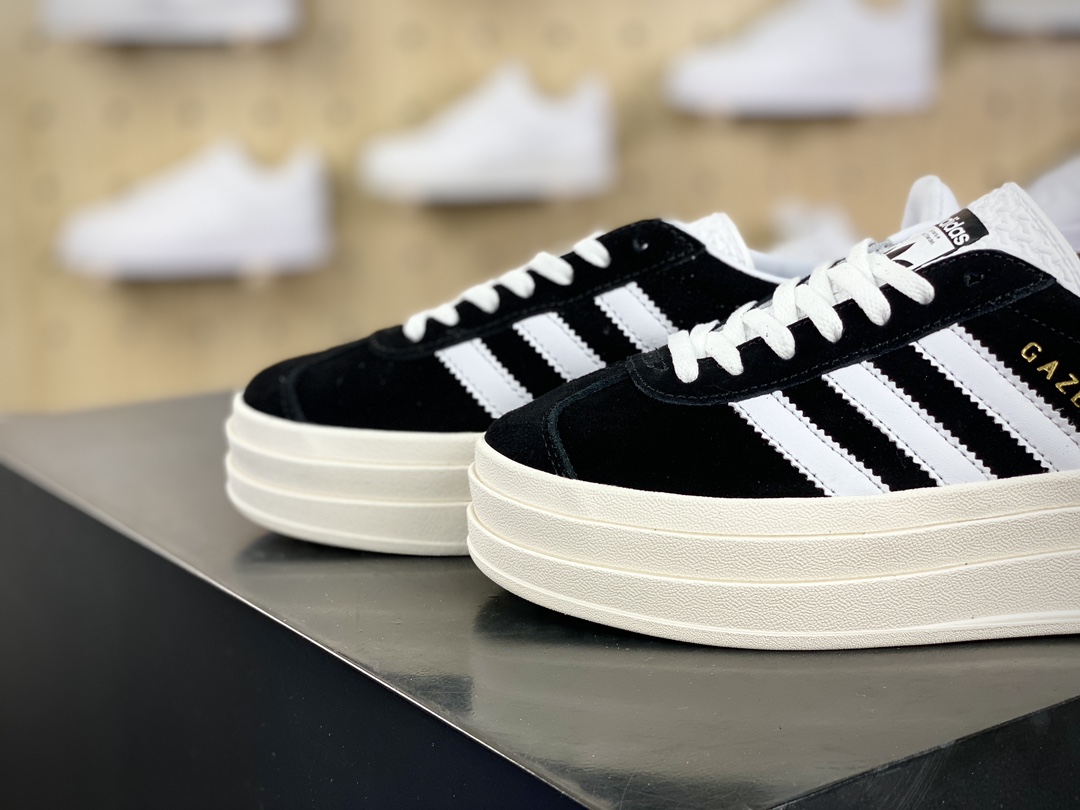 180 阿迪达斯Adidas Originals Gazelle Bold W 羚羊松糕系列板鞋“翻毛黑白”HQ6912