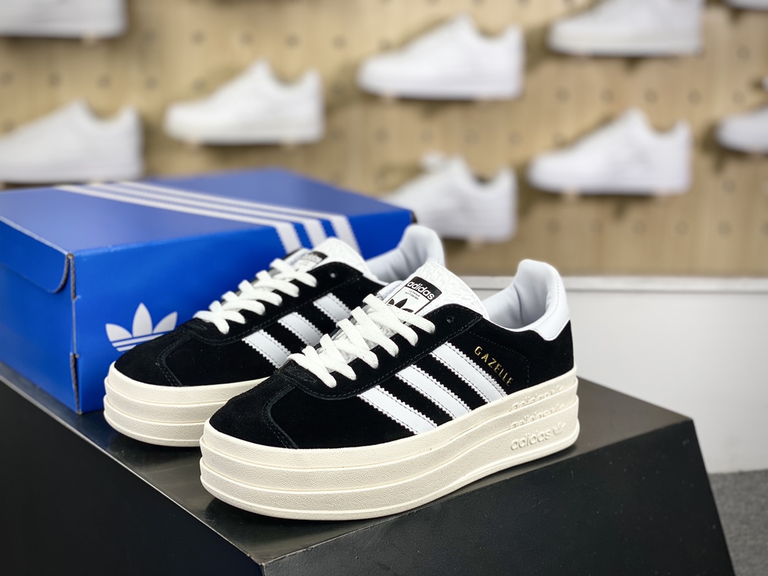 180 阿迪达斯Adidas Originals Gazelle Bold W 羚羊松糕系列板鞋“翻毛黑白”HQ6912