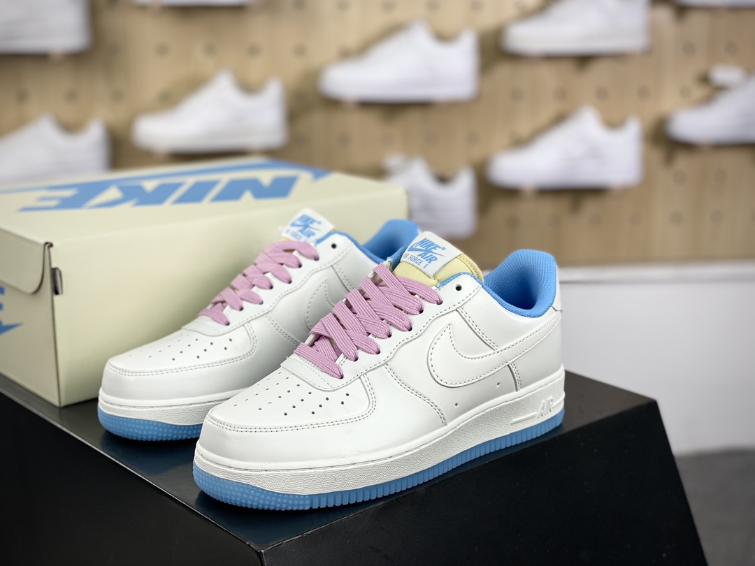 240 耐克Nike Wmns Air Force 1 ’07 Low”UV Sail White/University Blue Pack”空军一号板鞋“米白蓝粉七彩紫外线光感”LC5688-001