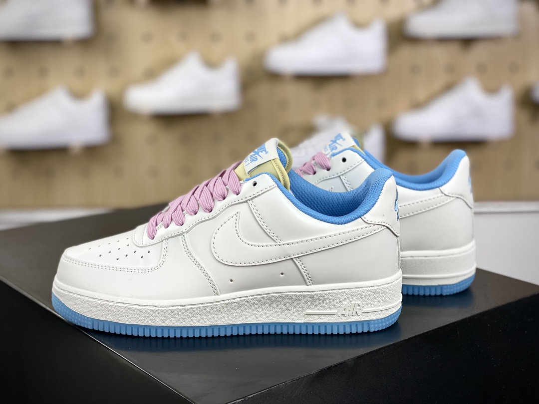 240 耐克Nike Wmns Air Force 1 '07 Low"UV Sail White/University Blue Pack"空军一号板鞋“米白蓝粉七彩紫外线光感”LC5688-001