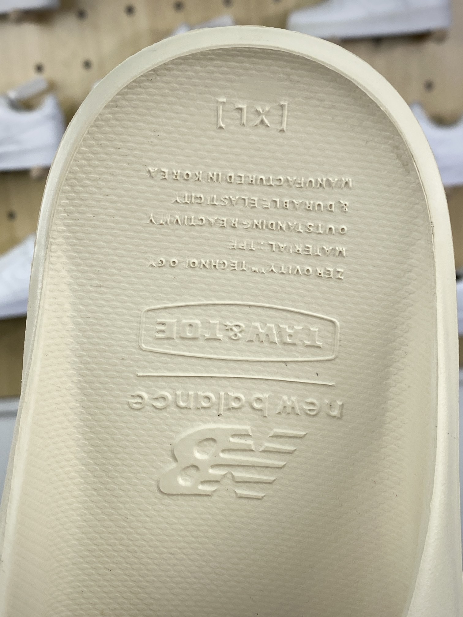 90 新百伦New Balance SD5601系列情侣夏季沙滩凉拖鞋“米白”SD5610GIV