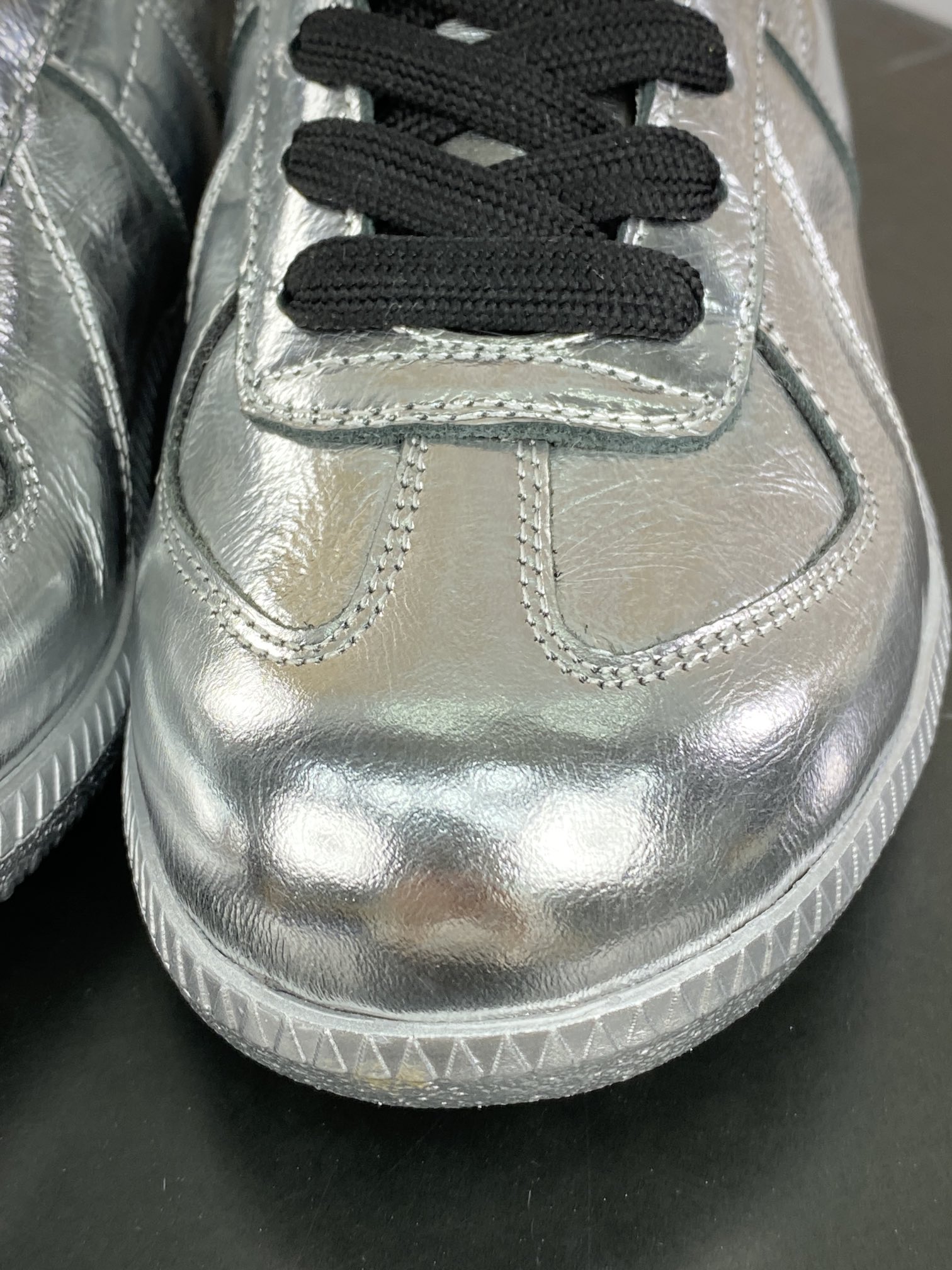 360 Maison Margiela 22 Classic Replica Leather Low Sneaker 系列低帮板鞋“土豪银灰焦糖底”S37 WS0389 SY0278 961