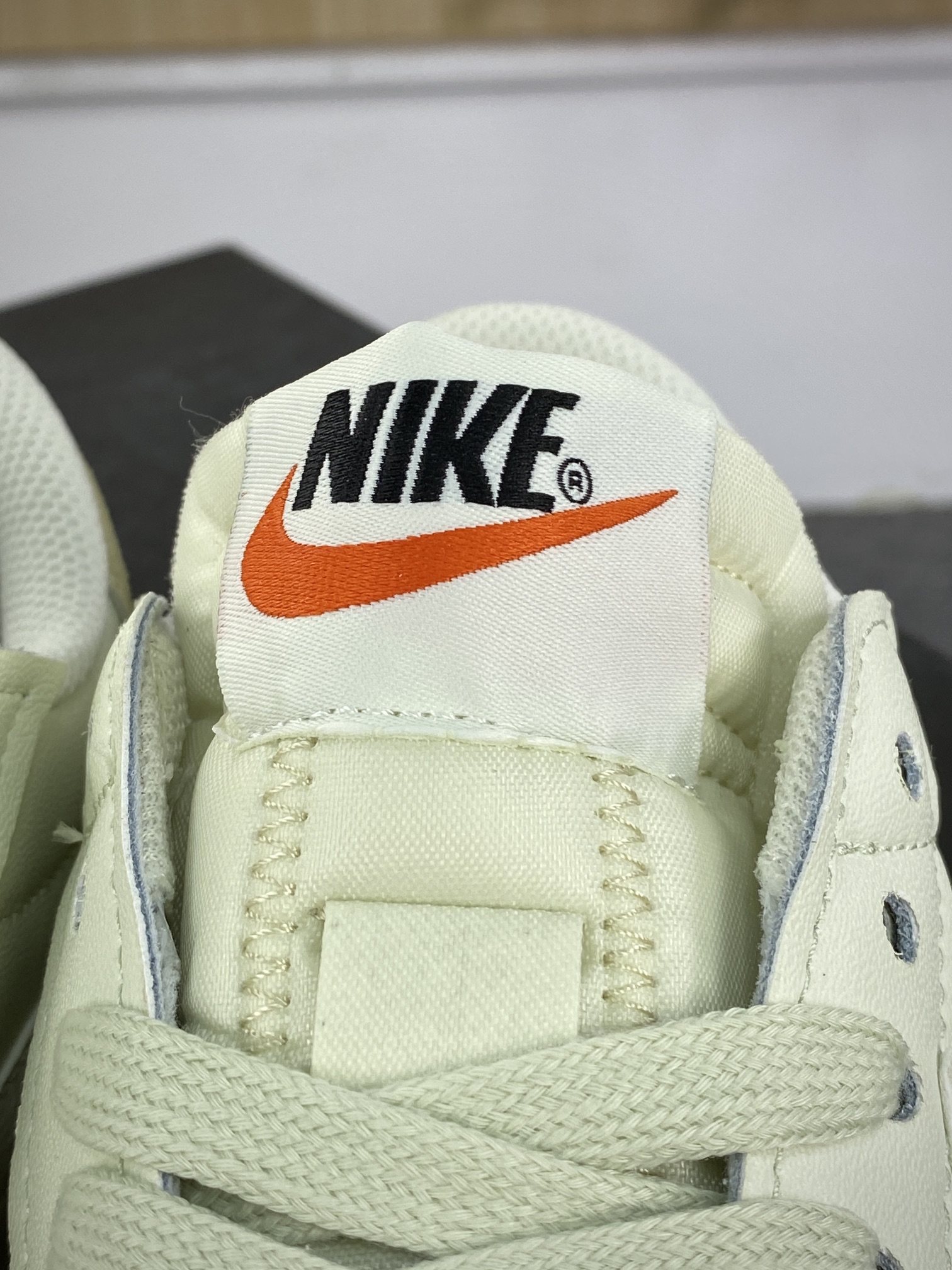 140 耐克Nike Blazer 77 Low Jumbo"Light Pink/White/Brown"1977开拓者板鞋“皮革米白”