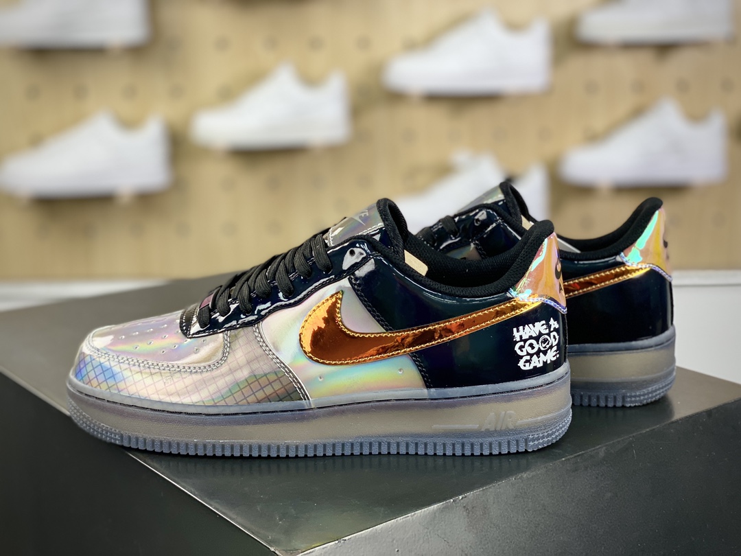 260 耐克Nike Air Force 1’07 Low SE"Just Do It 'Tie Dye Swoosh"空军一号板鞋“皮革镭射炫彩黑绿”XL2402-222