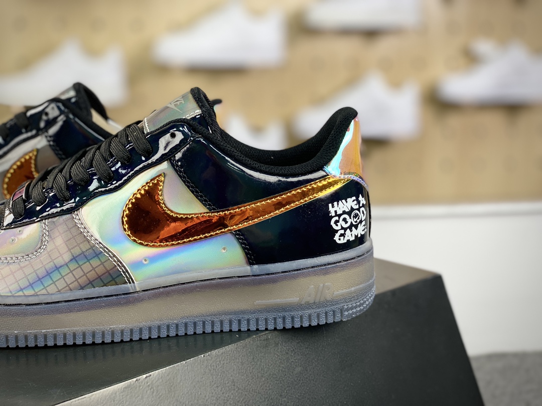 260 耐克Nike Air Force 1’07 Low SE"Just Do It 'Tie Dye Swoosh"空军一号板鞋“皮革镭射炫彩黑绿”XL2402-222