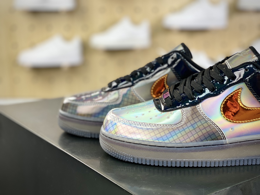 260 耐克Nike Air Force 1’07 Low SE"Just Do It 'Tie Dye Swoosh"空军一号板鞋“皮革镭射炫彩黑绿”XL2402-222