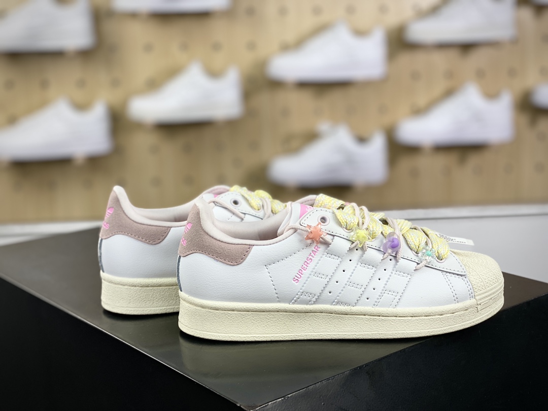 220 三叶草Adidas Originals Superstar”Cream White Pink”经典板鞋“皮革白粉马卡龙鞋饰”IF1802