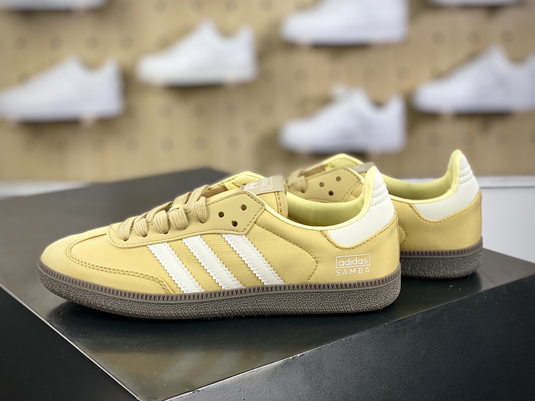 200 Adidas Originals Wmns Samba OG"Off White Oat"桑巴舞板鞋“香蕉米黄咖啡底”IG6170