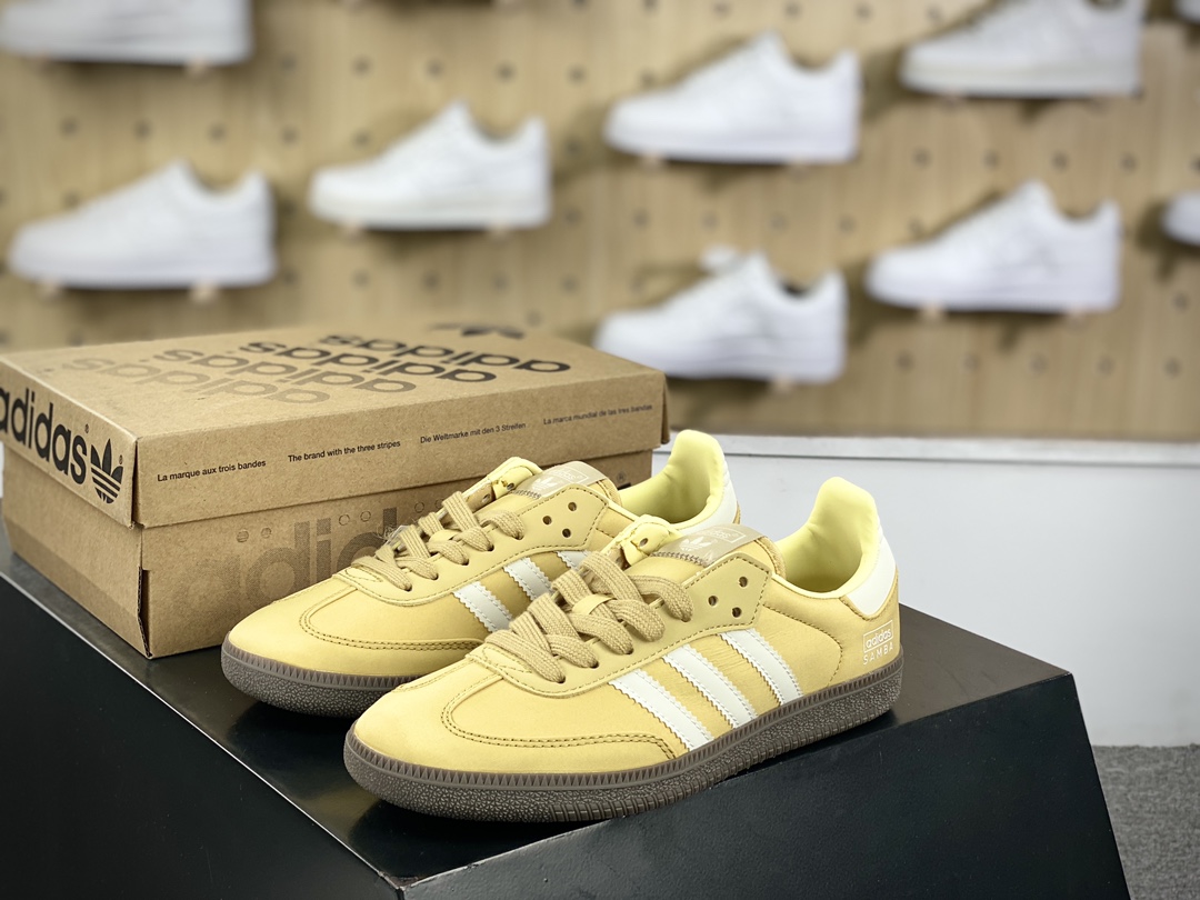 200 Adidas Originals Wmns Samba OG”Off White Oat”桑巴舞板鞋“香蕉米黄咖啡底”IG6170