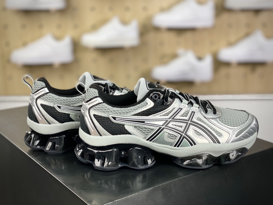 240 亚瑟士/ASICS Gel-Quantum Kinetic"Grey Pure Silver"量子跑步鞋“银灰黑”1203A270-022