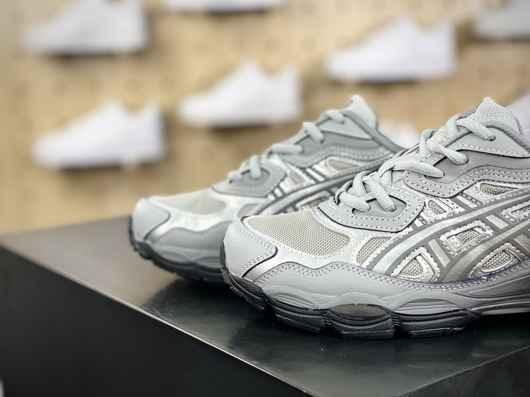 200 亚瑟士/ASICS Gel-Quantum Kinetic"Grey Pure Silver"量子跑步鞋“银灰黑”1203A270-022