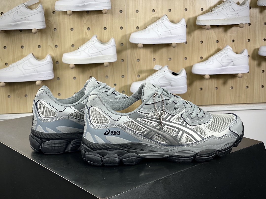 200 亚瑟士/ASICS Gel-Quantum Kinetic"Grey Pure Silver"量子跑步鞋“银灰黑”1203A270-022