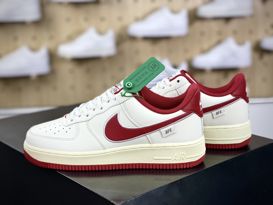 200 耐克Nike Air Force 1’07 Low”White University Red”空军一号板鞋“皮革白大学红电绣钩子”FV0392-101