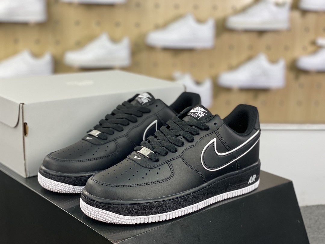 160 Nike Air Force 1’07 Low”Black/White/Overlay Swoosh”空军一号运动板鞋“皮革黑白叠钩”DV0788-002