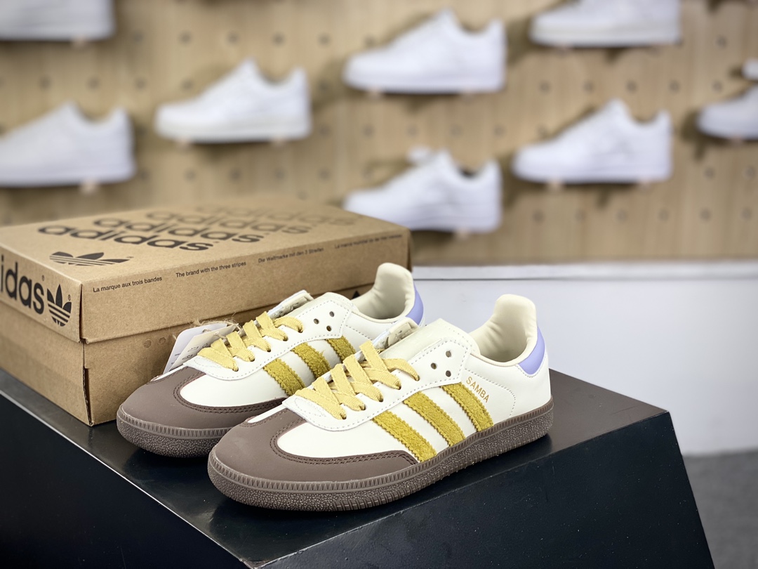 200 Adidas Originals Wmns Samba OG”Off White Oat”桑巴舞板鞋“香蕉米黄紫巧克力咖啡底”IE0875