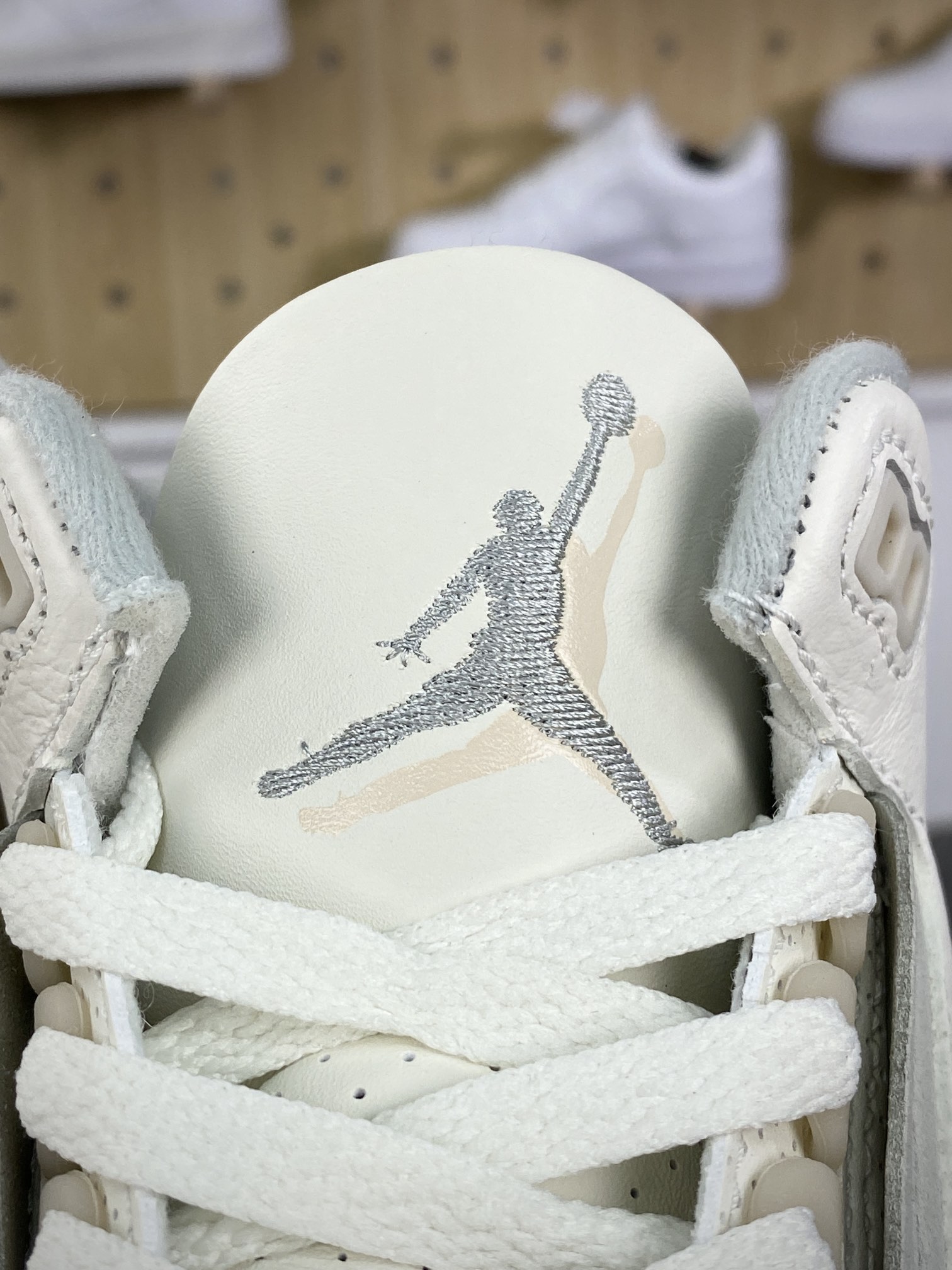 260 耐克Nike Air Jordan 3 Retro"Craft Ivory"迈克尔·乔丹AJ3代中帮篮球鞋“象牙白氧化黄”FJ9479-100