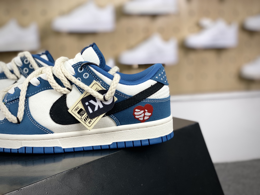 260 耐克Nike SB Dunk Low Lot"Blue/White"扣篮系列低帮板鞋“牛仔蓝白黑刺子绣绑绳”DV0834-101