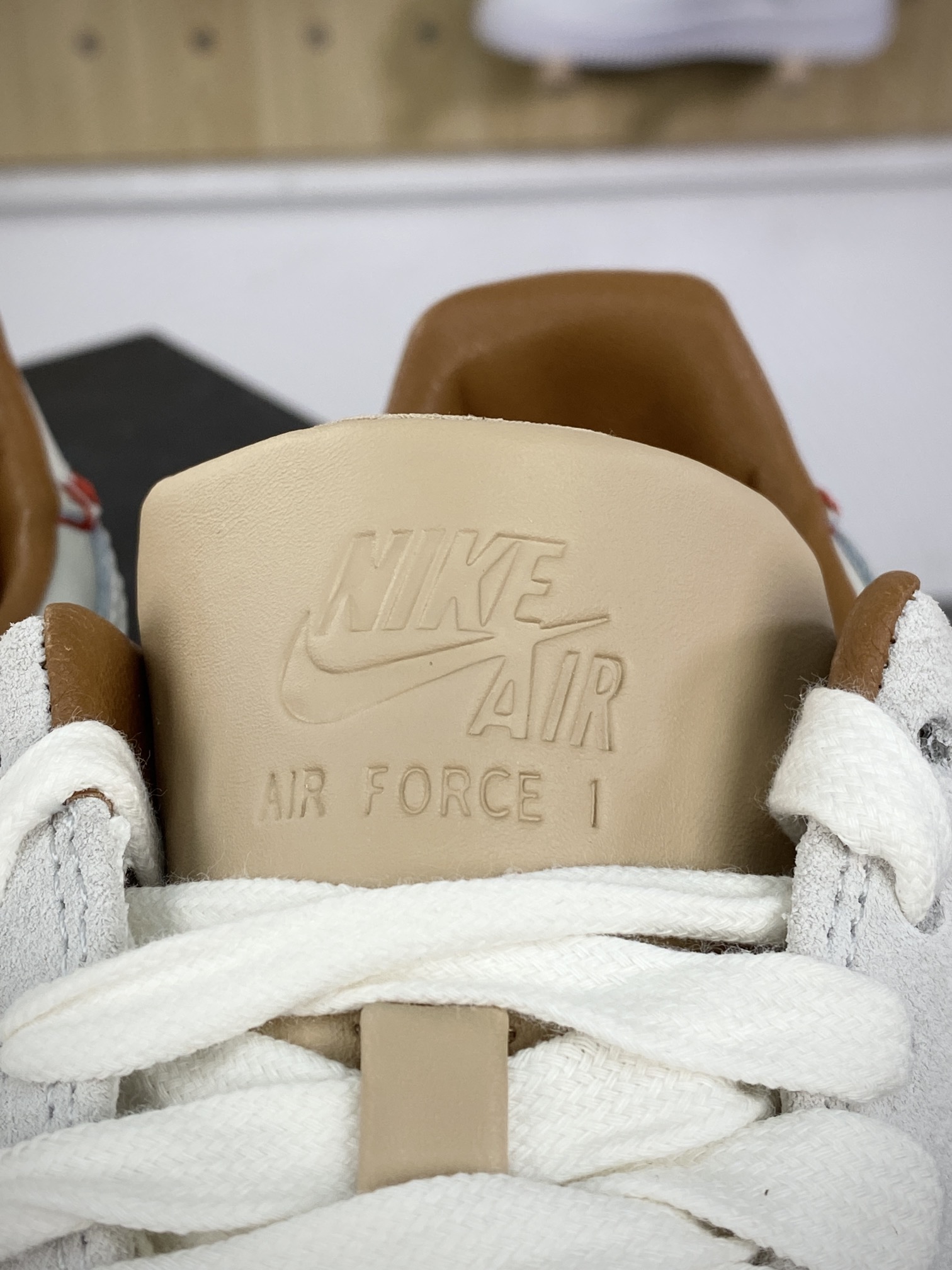 220 Nike Air Force 1’07 Low”Tassels Light Bone”空军一号系列板鞋“皮革米白卡其红缝线生胶底”HF5697-001