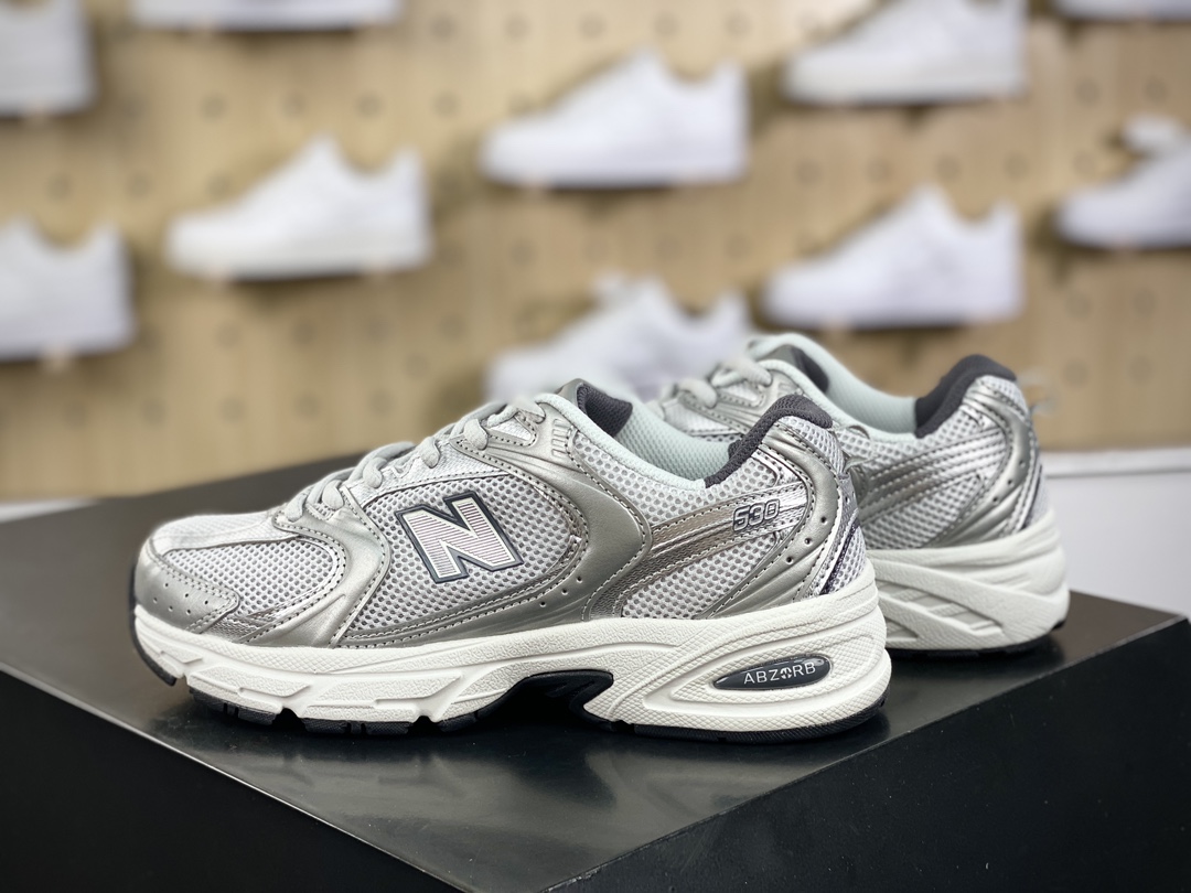 200 新百伦New Balance MR530系列低帮复古老爹风休闲运动跑步鞋“深灰银”MR530LG