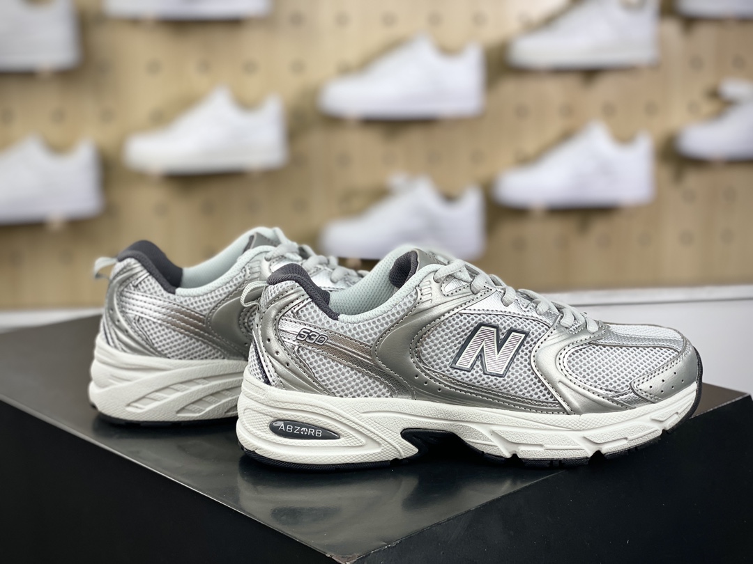 200 新百伦New Balance MR530系列低帮复古老爹风休闲运动跑步鞋“深灰银”MR530LG