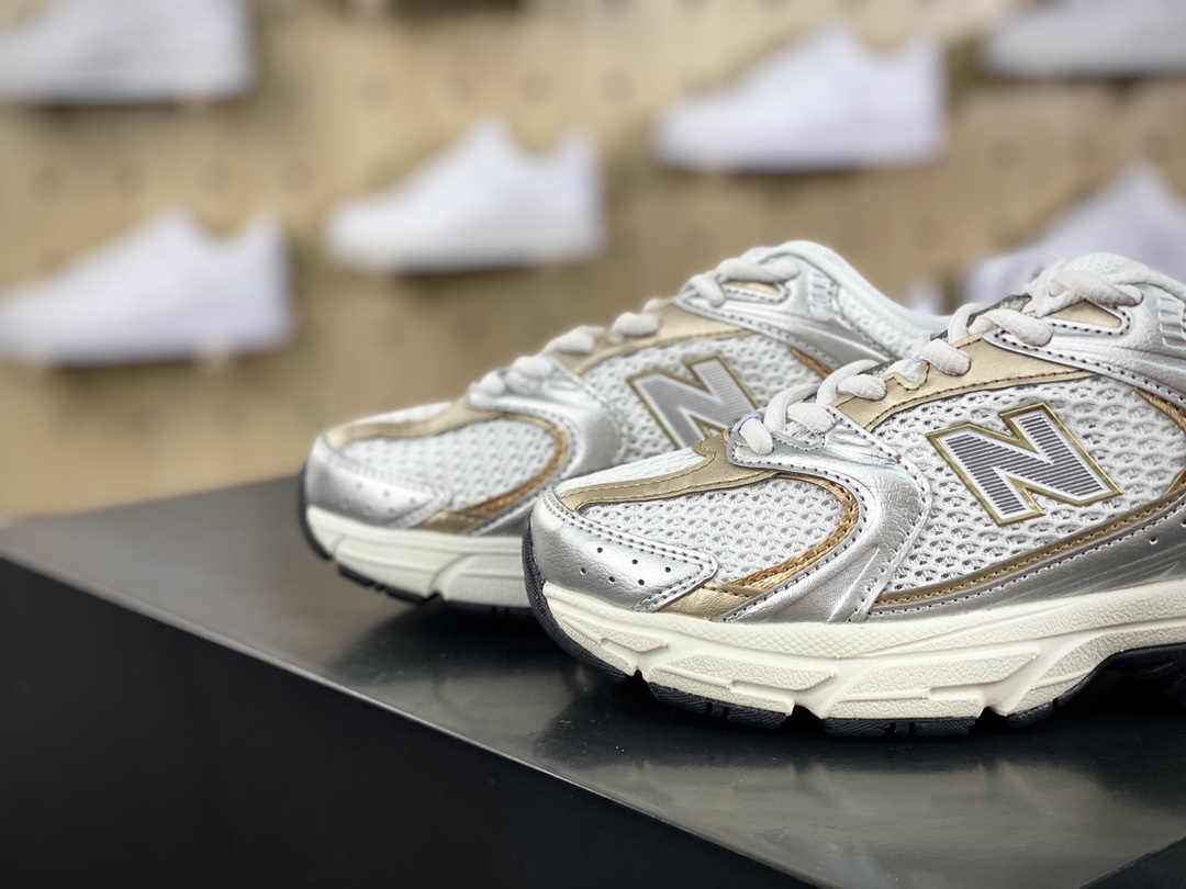 200 新百伦New Balance MR530系列低帮复古跑步鞋“米白银玫瑰金淡粉”MR530ZG