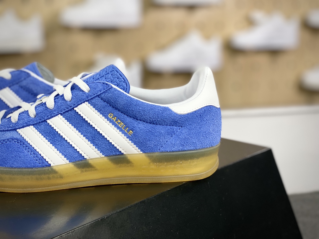 200 阿迪达斯Adidas Gazelle Indoor Trainers 羚羊内训系列低帮板鞋“麂皮学院浅蓝白生胶底”HQ8717