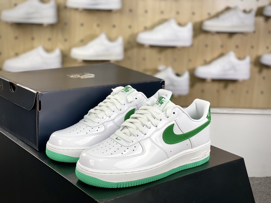 200 耐克Nike Air Force 1’07 Low Retro”White/BlUEMirror”空军一号板鞋“皮革白绿镜面”HF4864-094