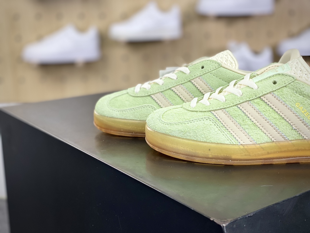 160 阿迪达斯Adidas Gazelle Indoor Trainers 羚羊内训系列低帮板鞋“麂皮抹茶绿米白生胶底”IE2948