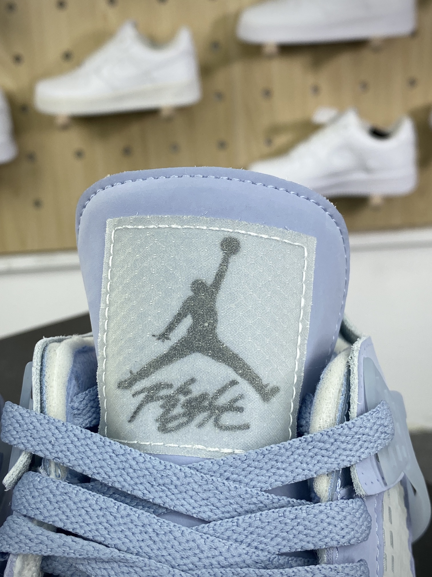 240 Off-White x Nike Air Jordan 4 Retro”Light Blue/Purple”迈克尔·乔丹AJ4代中帮篮球鞋“OW淡紫蓝”CV9388-102