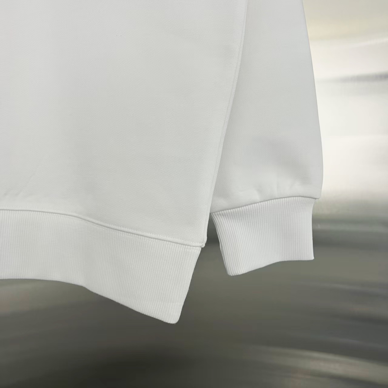 Louis Vuitton 長袖衛衣 個性派デザイン・高品質素材