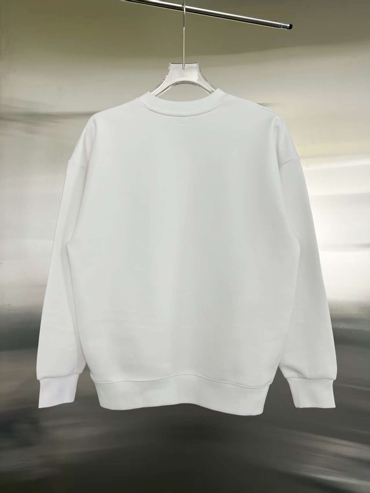 lululemon/露露 長袖衛衣 シンプルで高品質なデザイン