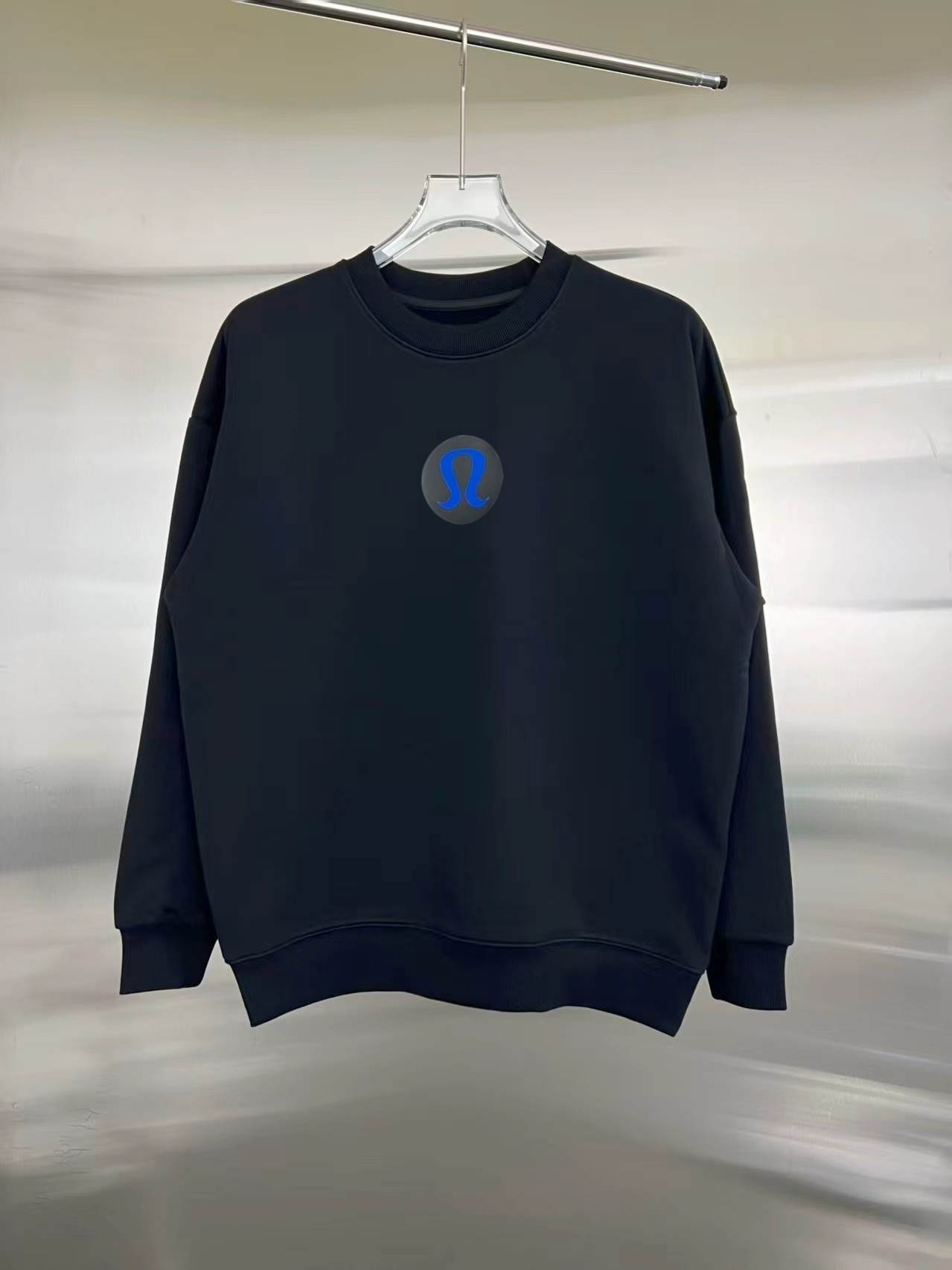 lululemon 露露 長袖衛衣 シンプルで高品質なデザイン