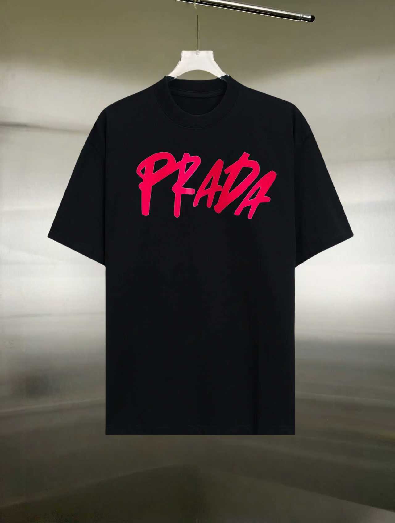 @75 Estilo: prada/Prada camiseta de manga corta Tejido: 300g hilo doble 100% algodón Costilla: 320g Solona Proceso: Est…