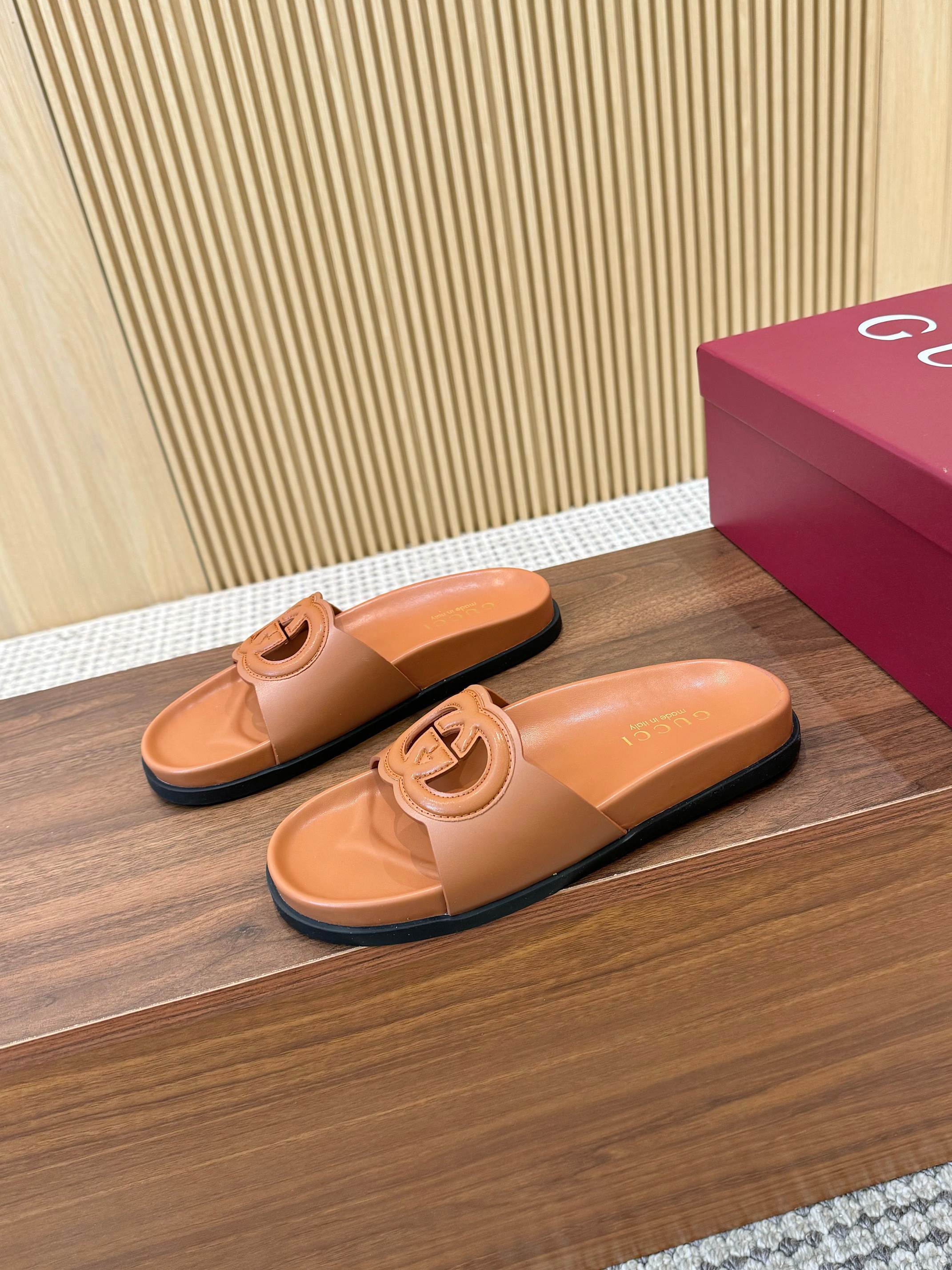Gucci Interlocking G Leather Heeled Mules Slides Sandals Women 10 a1743926846064 7255