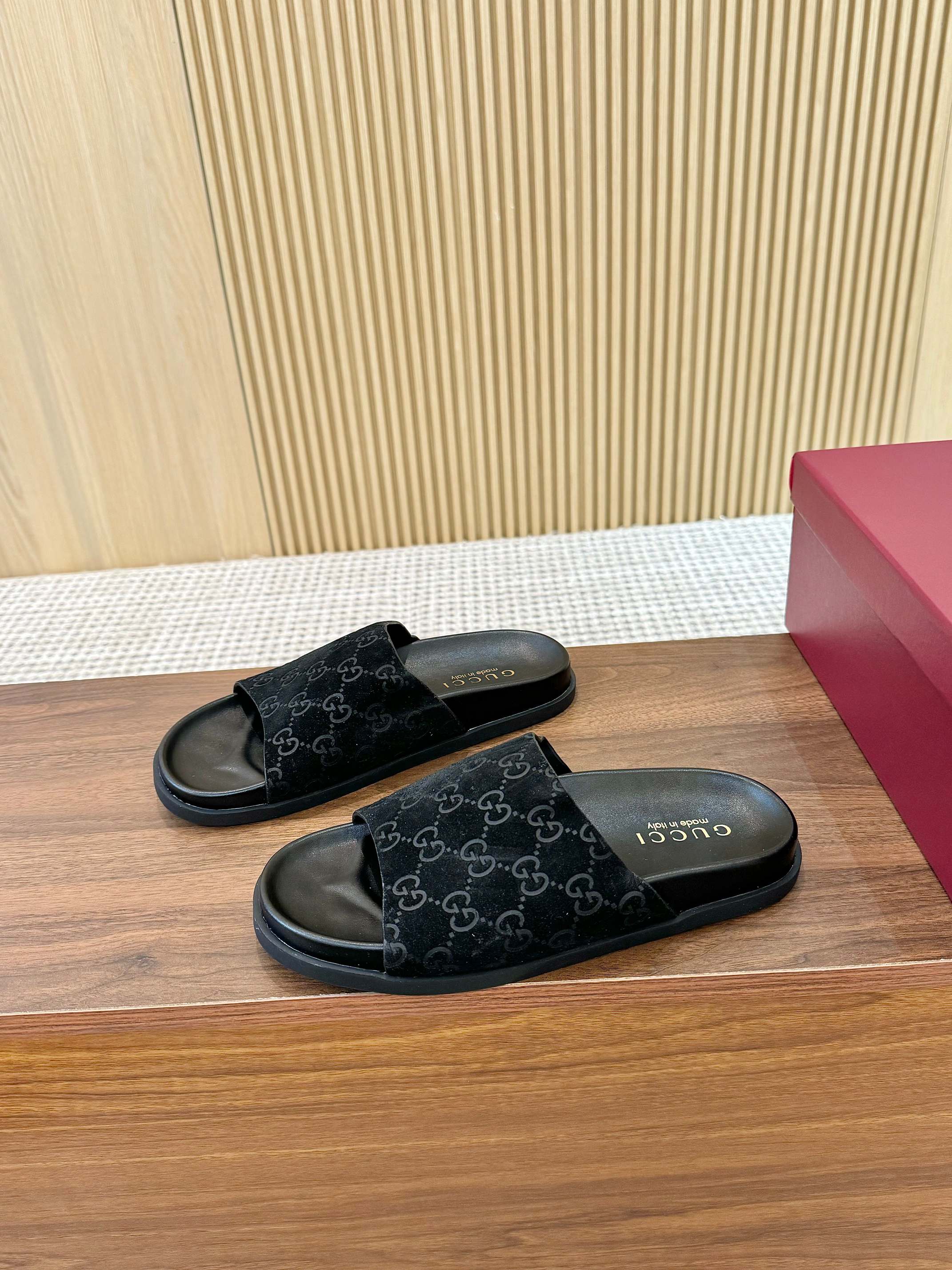 Gucci GG Embossed Velvet Slide Sandals, Interlocking, Mule Style 5 a1745662012533 1865