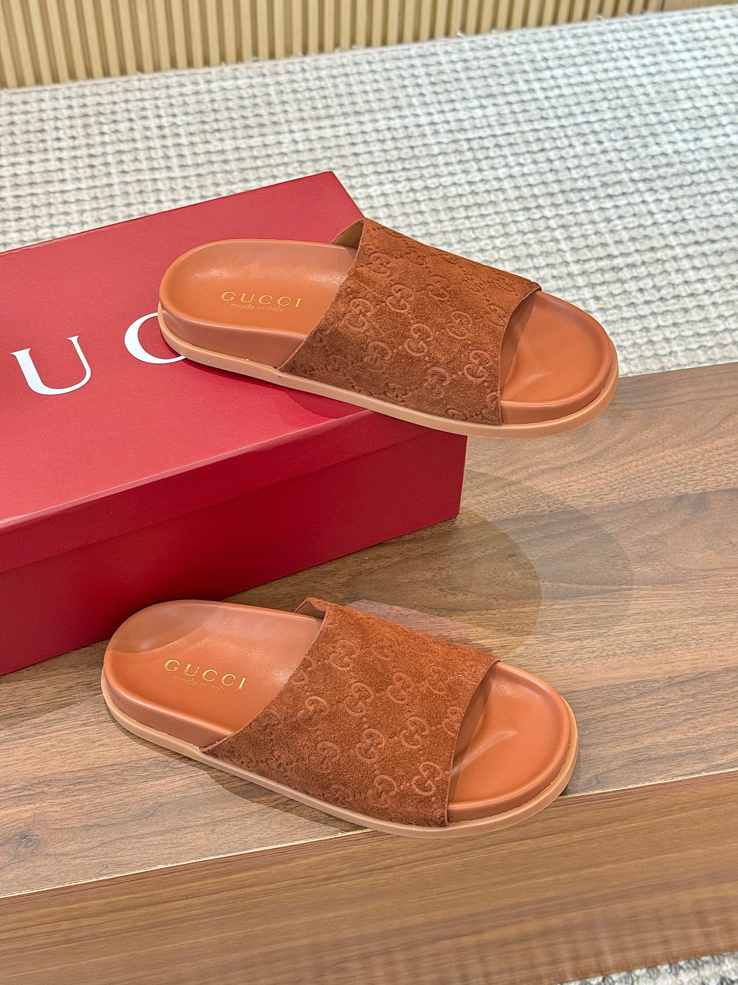 Gucci Interlocking G Espadrille Mule with GG Embossed Velvet Upper 2 a1745662096509 2612