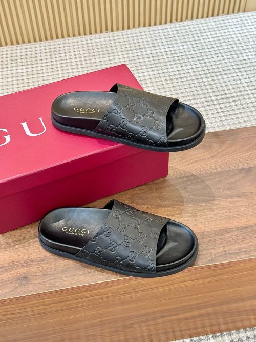 Gucci Interlocking G Embossed Leather Heeled Mules Slides Sandals 11 Gucci Interlocking G Embossed Leather Heeled Mules Slides Sandals