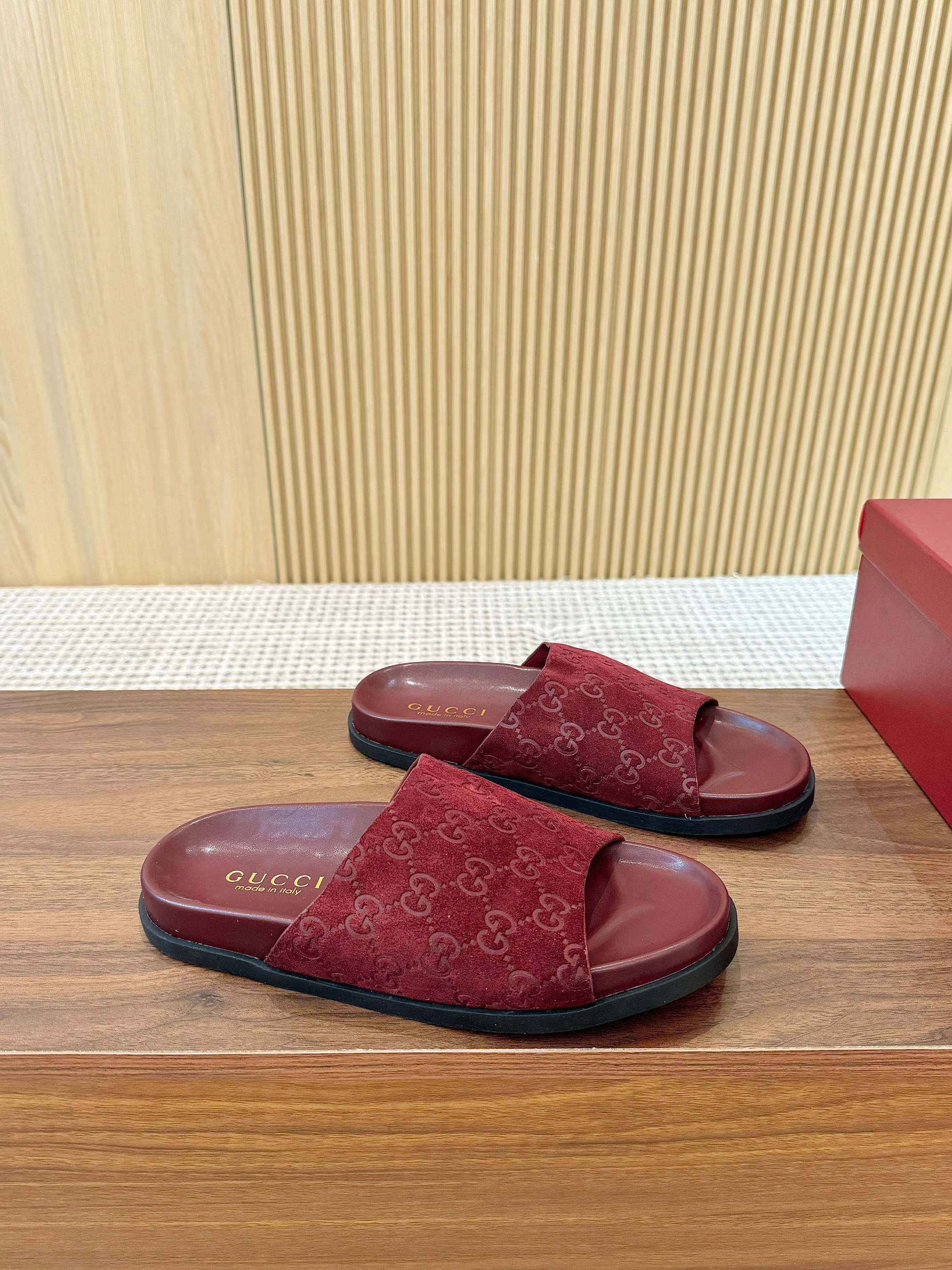 Gucci Interlocking G Red Velvet Mules Sandals - Stylish & Comfortable 9 a1745662152172 5525