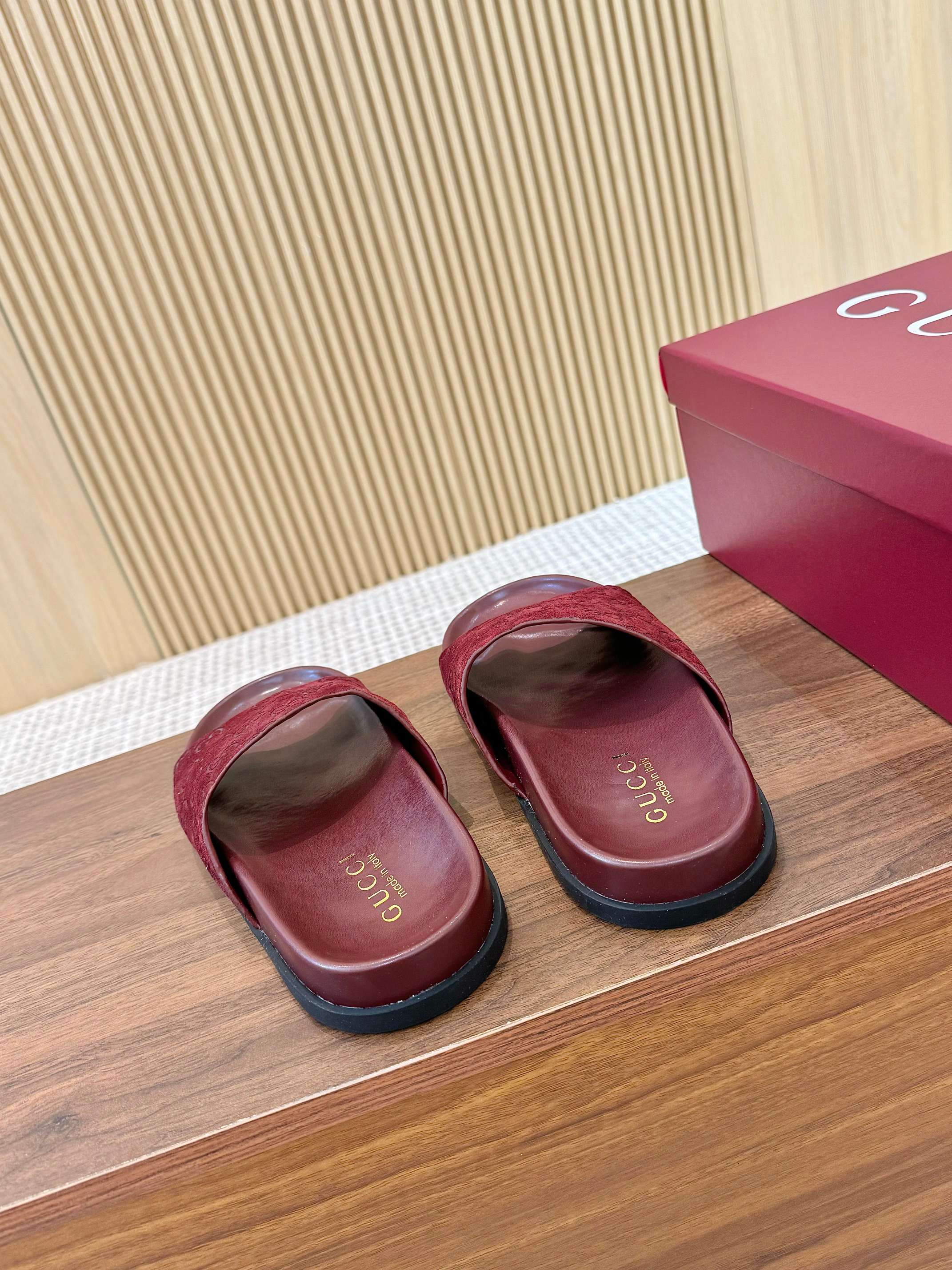 Gucci Interlocking G Red Velvet Mules Sandals - Stylish & Comfortable 8 a1745662152334 4516