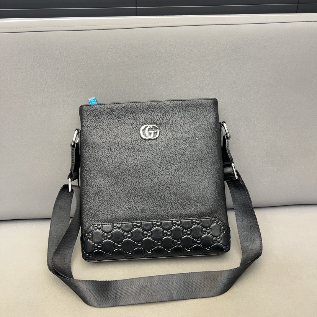 Gucci Torby typu crossbody i na ramię Zestaw diamentów Skóra krowia