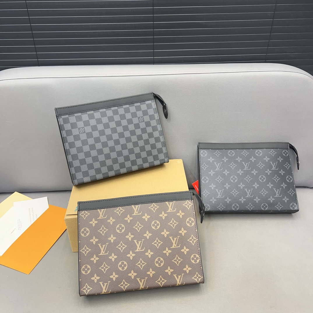 Louis Vuitton Handbags Clutches & Pouch Bags Cosmetic Bags Set With Diamonds Men Pochette M61692