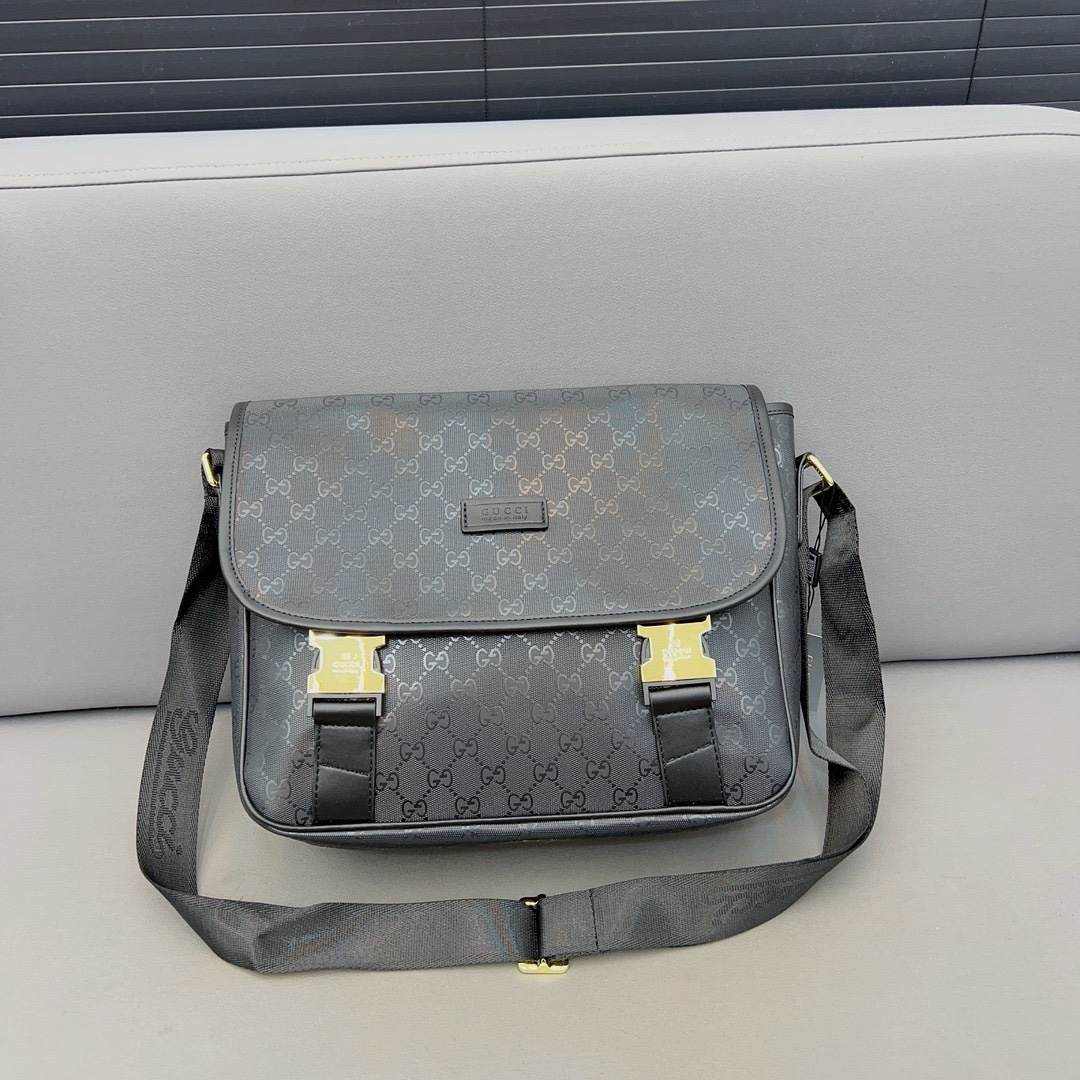 Gucci Torby typu crossbody i na ramię Torby kurierskie Grawerowanie Mężczyźni Casual