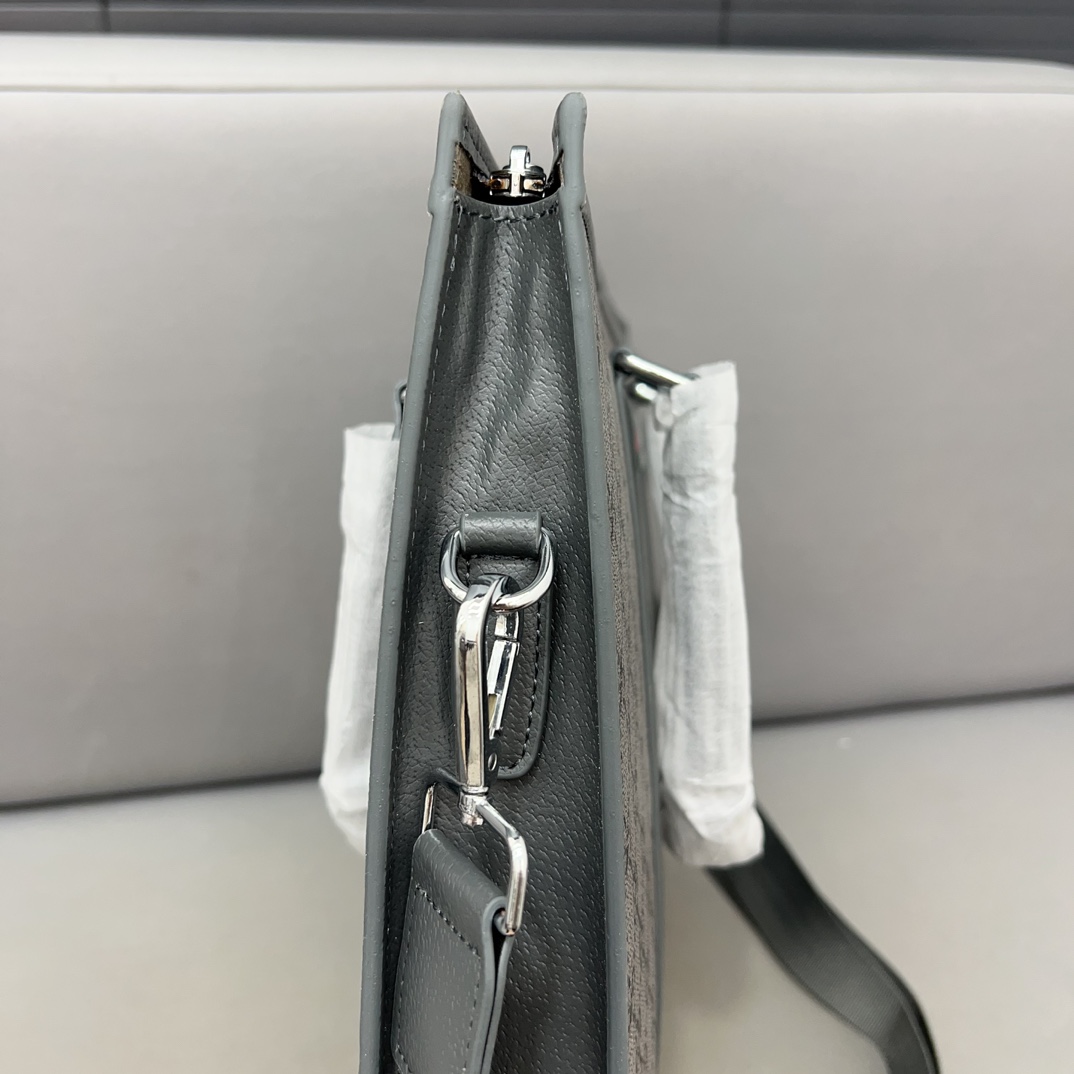 Gucci Man’s High-End Briefcase Computer Bag with Dustproof Bag, 38 x 27 cm. - 图片 7