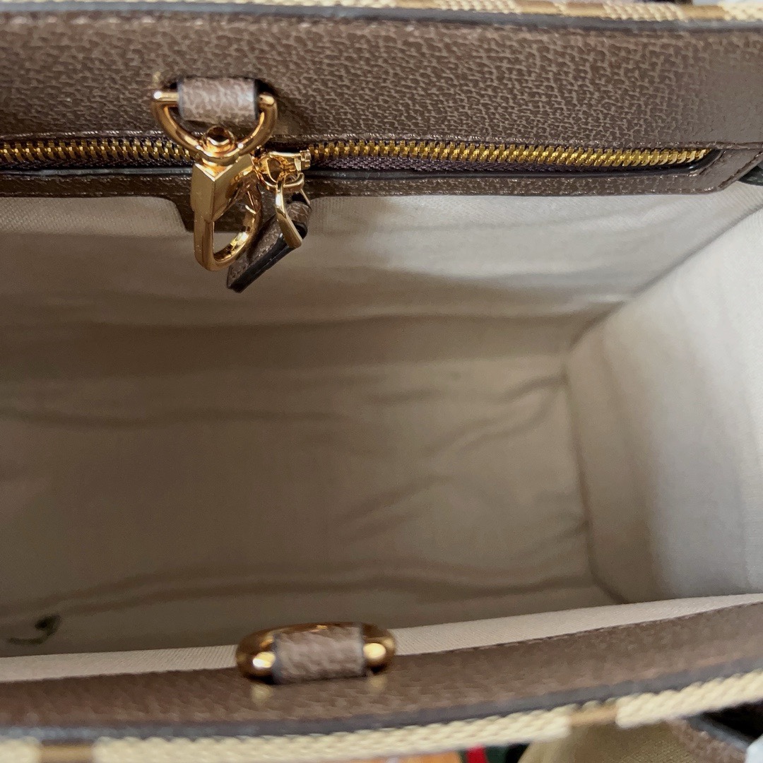 Gucci Handbag Collection: G-Tot Bag Briefcases in Classic Plant Fabric, 31 x 26 cm. - 图片 9