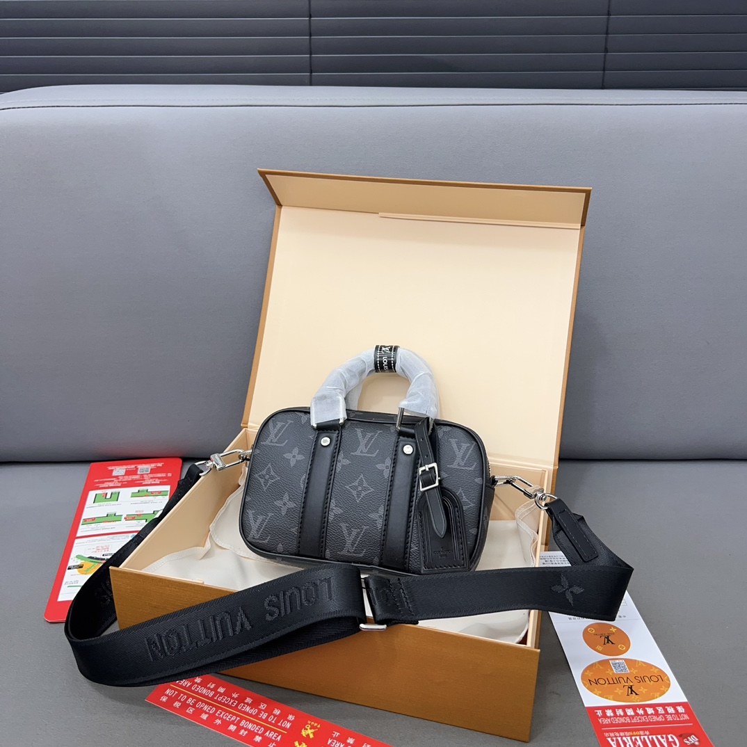 Louis Vuitton Crossbody & Shoulder Bags Mini Bags Set With Diamonds