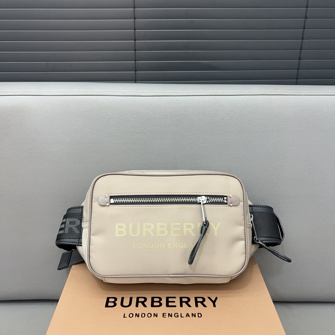 Burberry Taschen „Gürteltaschen  & Bauchtaschen“ Umhängetaschen  & Schultertaschen Mit Diamanten besetzt Unisex Lässig