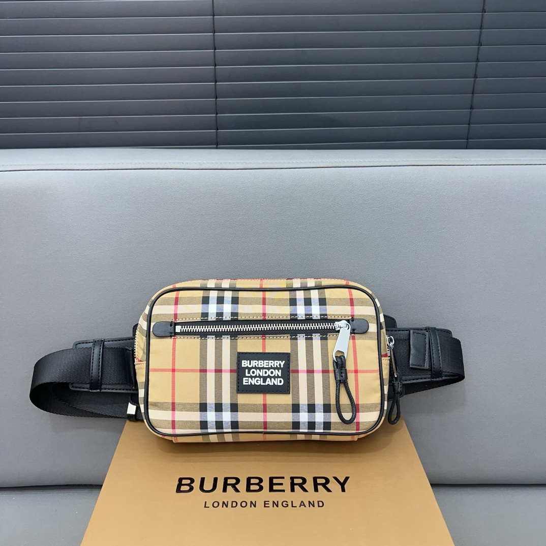 Burberry Taschen „Gürteltaschen  & Bauchtaschen“ Umhängetaschen  & Schultertaschen Gitter Unisex Vintage Lässig